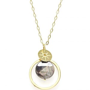 zoom sautoir cercle doré avec pierres naturelles unakite, accessoires de mode pour femmes à Lyon